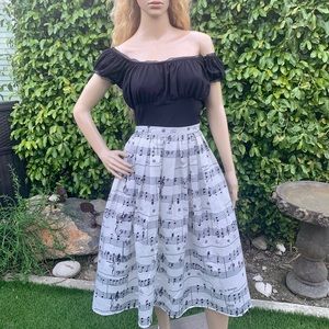 Sheet music print midi skirt fifties swing style